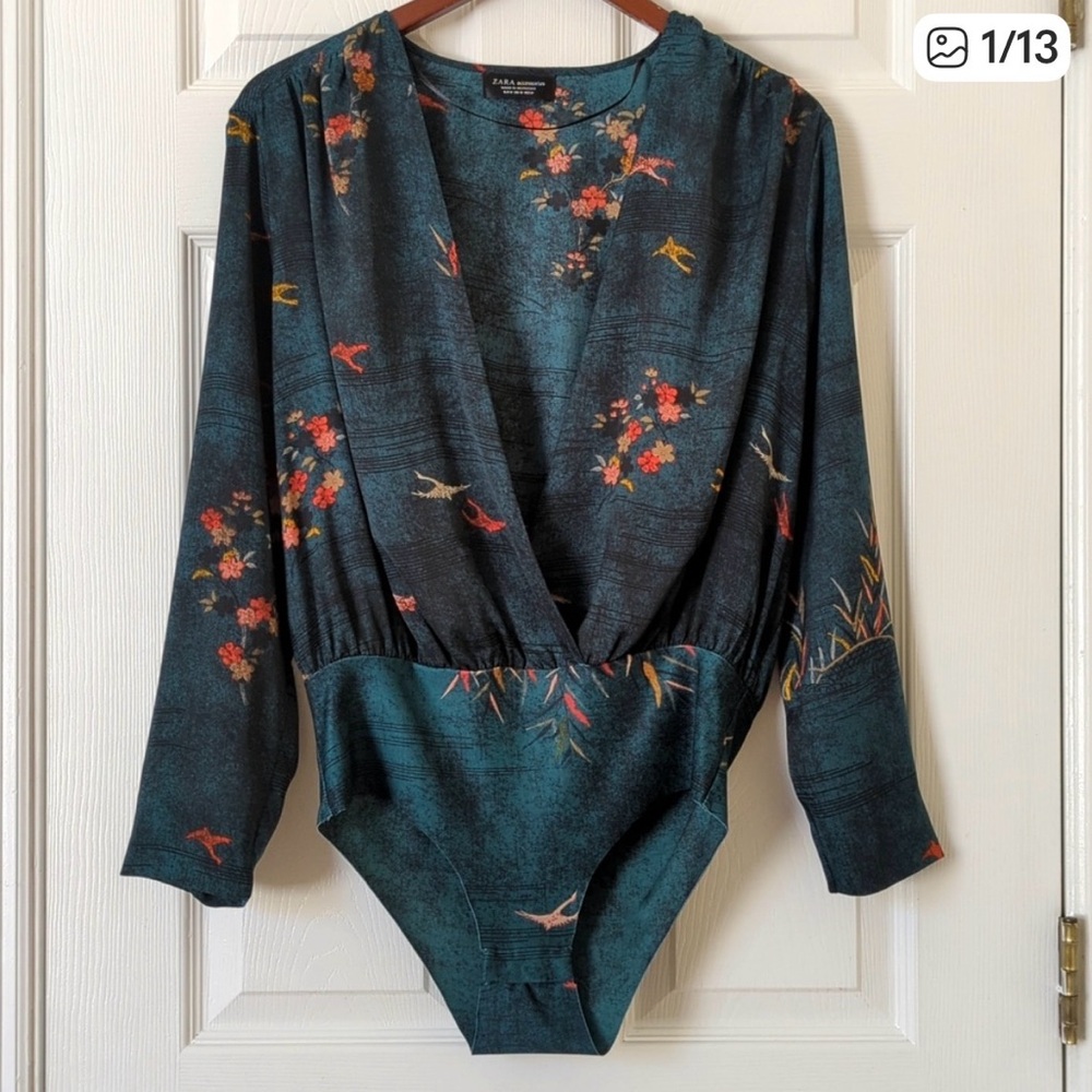 Zara Abstract Printed Plunge Neck Gathered Long Sleeve Bodysuit Forest Green M